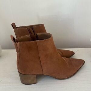 Universal Thread Tan Suede Ankle Booties